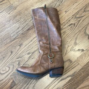 Antonio Melani riding style boots.